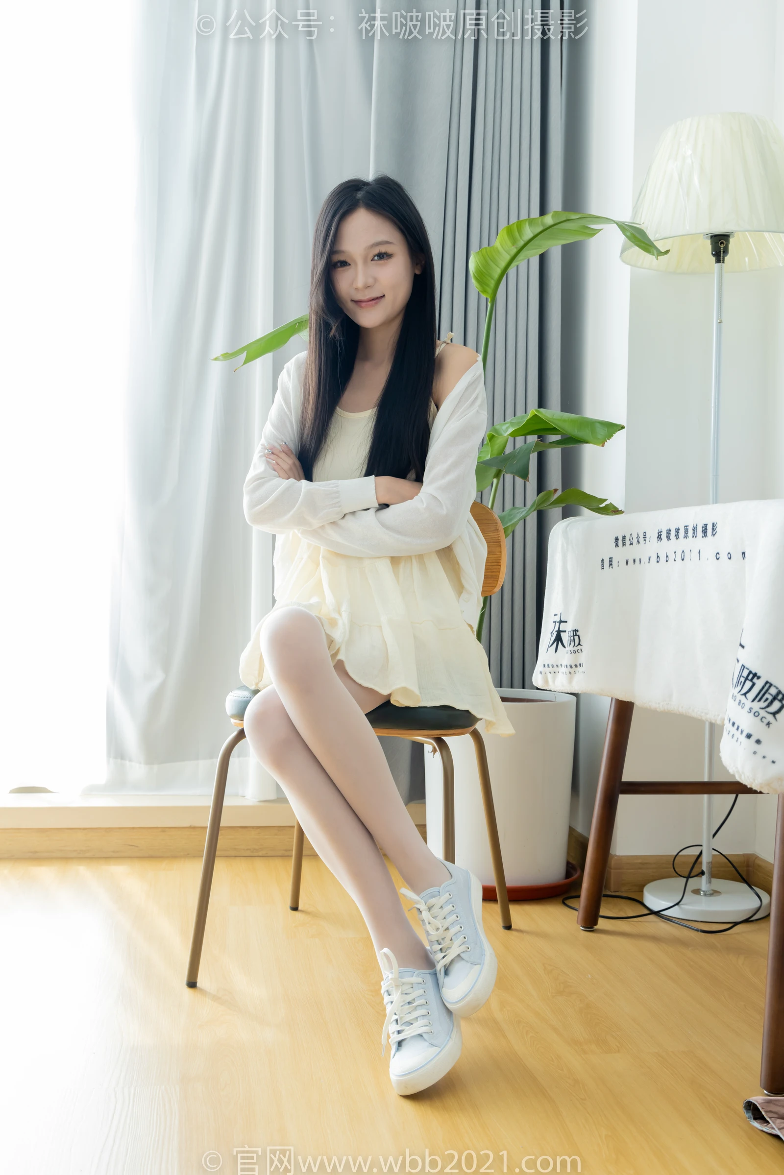 BoBoSocks袜啵啵-No.517-焦糖-帆布鞋,薄白丝-[147P1V-5.30GB]-9.webp